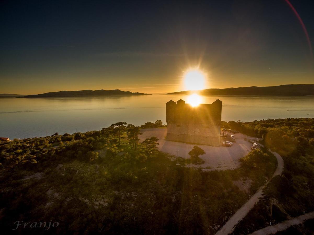 Nehaj Appartement Senj  Buitenkant foto
