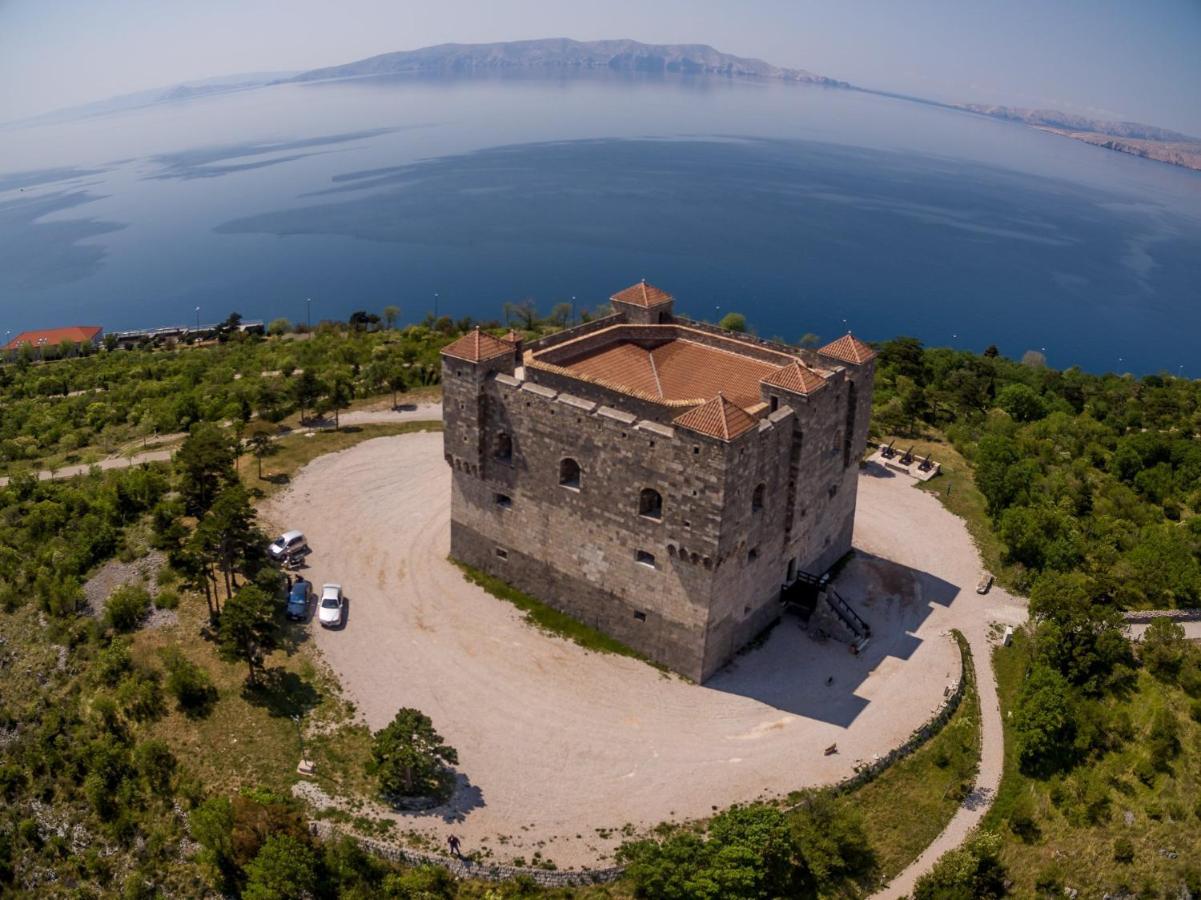 Nehaj Appartement Senj  Buitenkant foto