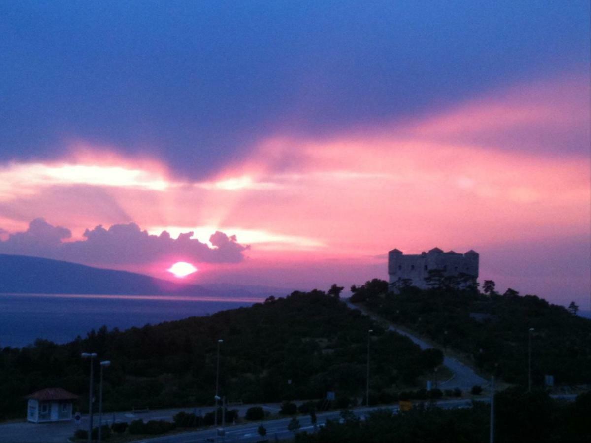 Nehaj Appartement Senj  Buitenkant foto